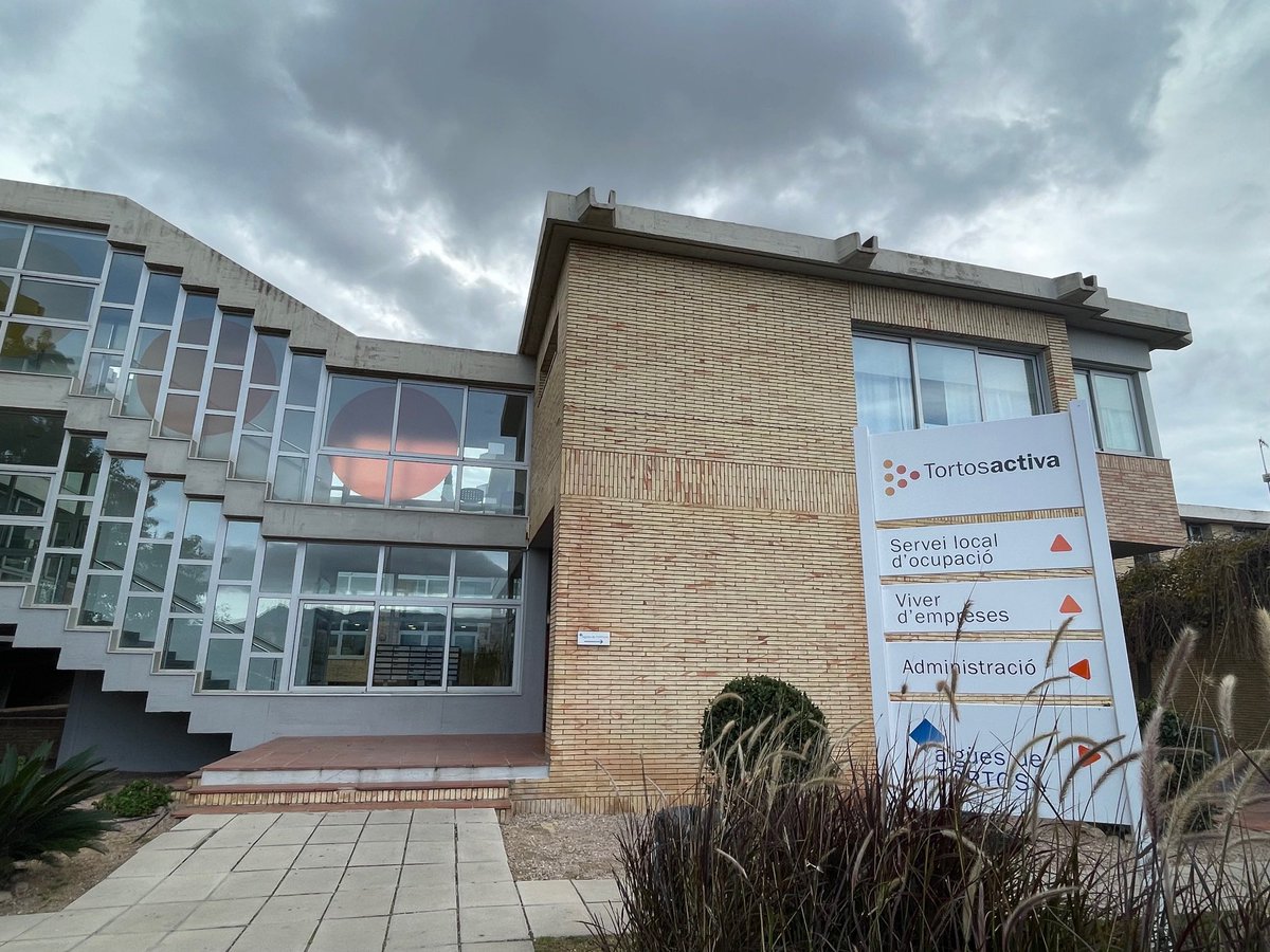 PSCTortosa's tweet image. 📢 Tortosactiva impulsa l’ocupació a Tortosa!

✅ Des del 2017, el Programa 30 Plus ha inserit laboralment 267 persones.

📈 El 72% han continuat a l’empresa un cop finalitzat el programa.

💼 Eina clau per dinamitzar el mercat laboral i reforçar el teixit empresarial! #30Plus