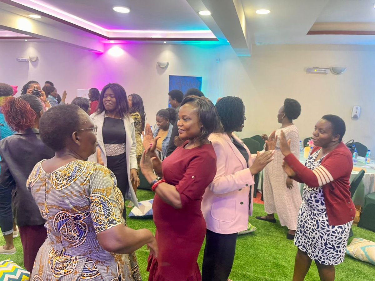 TracyKirabo4's tweet photo. We are currently having a climate setting and introductions session, where we are showing appreciation for things we are grateful for in life and sharing memorable personal experiences.
What a wonderful wellness session!👏
#SisterhoodForum24
#HerWellnessFirst https://t.co/s0KeHEslzx