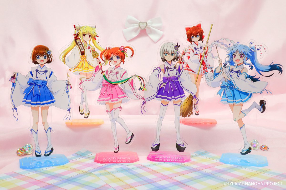 魔法少女リリカルなのは アクリルスタンド6体セット 巫女衣装 コンプリート 魔法少女リリカルなのは アクリルスタンド6体セット 巫女衣装