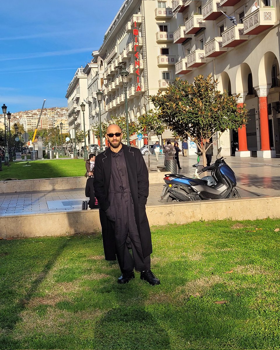 EliranNargassi's tweet photo. Nov2024 🇬🇷
Coat &amp; Jumpsuit by @nargassi 
#NARGASSI
https://t.co/qMIGLyVGe2

#greece #fashiondesigner #coat #jumpsuit #streetstyle #streetphotography #blackoutfit #xmas #november #autumn #winter #thessaloniki #athens #greekdesigners
#vacation #alwayssmile #greecestagram https://t.co/JNjxUGW2LA