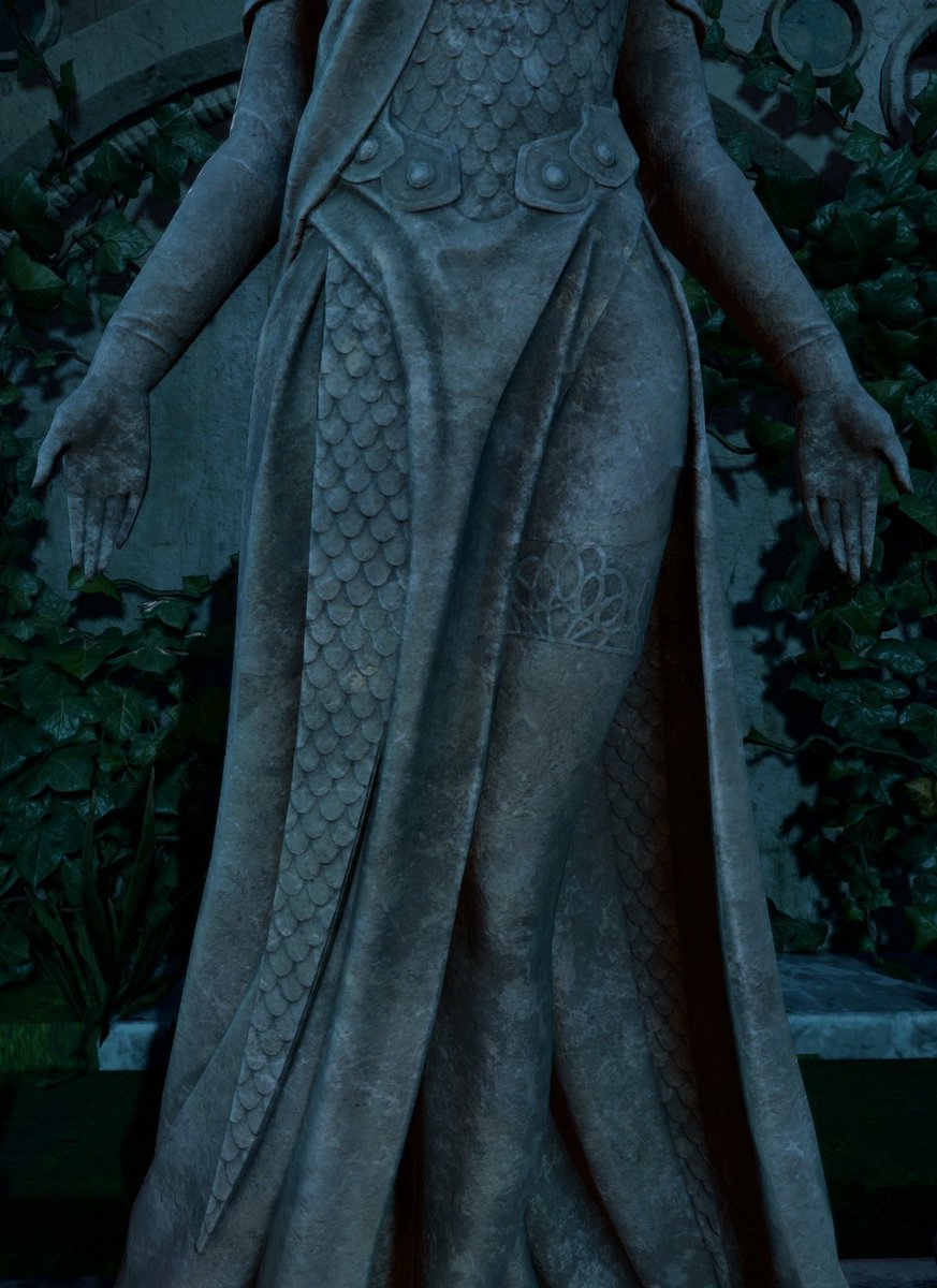 Versstep's tweet photo. Selune. Moonmaiden details. Lit by the moonlight #selune #bg3 #baldursgate3 https://t.co/JwvLgHMO6N