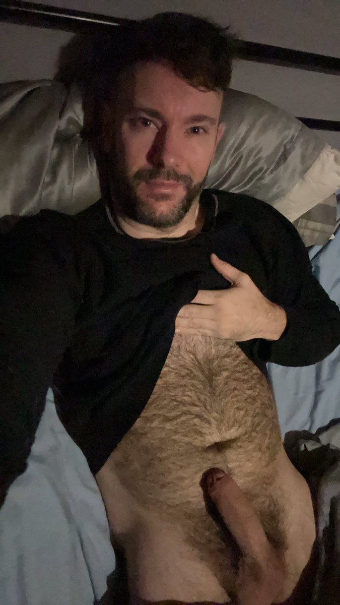 edinburgh1top's tweet photo. RT if you like hairy https://t.co/ooUzcIlov3