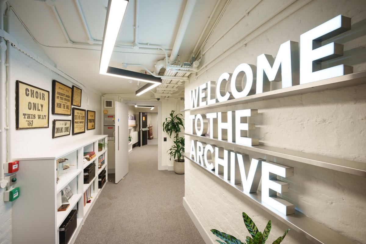 A Year in Archives 2024 is now live!

This annual publication showcases and celebrates the brilliant work from archives across the UK.

Browse this year's case studies, highlights and more here: nationalarchives.gov.uk/archives-secto… 

📷 credit Royal Albert Hall/Andy Paradise #AYIA24
