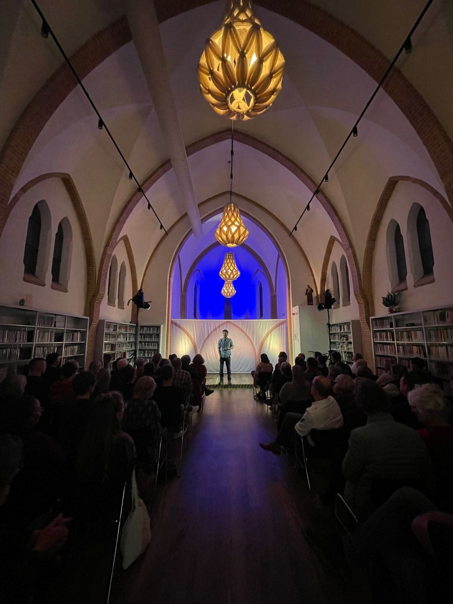 marijn_poels's tweet image. Good energy in the chapel... #Primordialcode