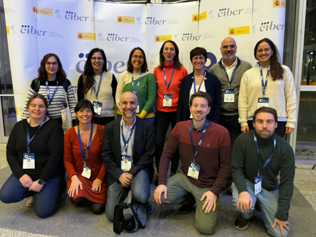 Gerardo Ferrer (@ferrerge) on Twitter photo Con una representación de los compañeros del #CampusCanRuti (<a href="/GTRecerca/">IGTP</a>, <a href="/IrsiCaixa/">IrsiCaixa</a>, <a href="/CarrerasIJC/">Josep Carreras Leukaemia Research Institute (IJC)</a>) miembros de diferentes áreas temáticas <a href="/CIBER_ISCIII/">CIBER ISCIII</a> en el congreso anual. Sinónimo de la excelente labor científica del campus. Con una representación de los compañeros del #CampusCanRuti (<a href="/GTRecerca/">IGTP</a>, <a href="/IrsiCaixa/">IrsiCaixa</a>, <a href="/CarrerasIJC/">Josep Carreras Leukaemia Research Institute (IJC)</a>) miembros de diferentes áreas temáticas <a href="/CIBER_ISCIII/">CIBER ISCIII</a> en el congreso anual. Sinónimo de la excelente labor científica del campus.