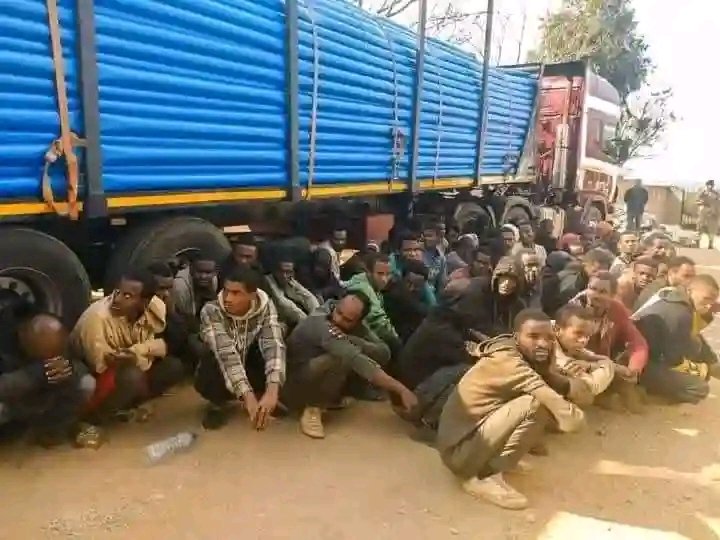 heiskingisaac's tweet photo. Truck modernized for japaying.

People are really going to any length to live the country. But why?😞😞

Onyeka Had a 4some Ares Minuit idu train station Aguiyi Ironsi Ola of Lagos Finland Harmattan Awake BETFUSE Nelly Tife Pinovibes Cuppy Davido Idu Train Station https://t.co/wTuyrcKR0r