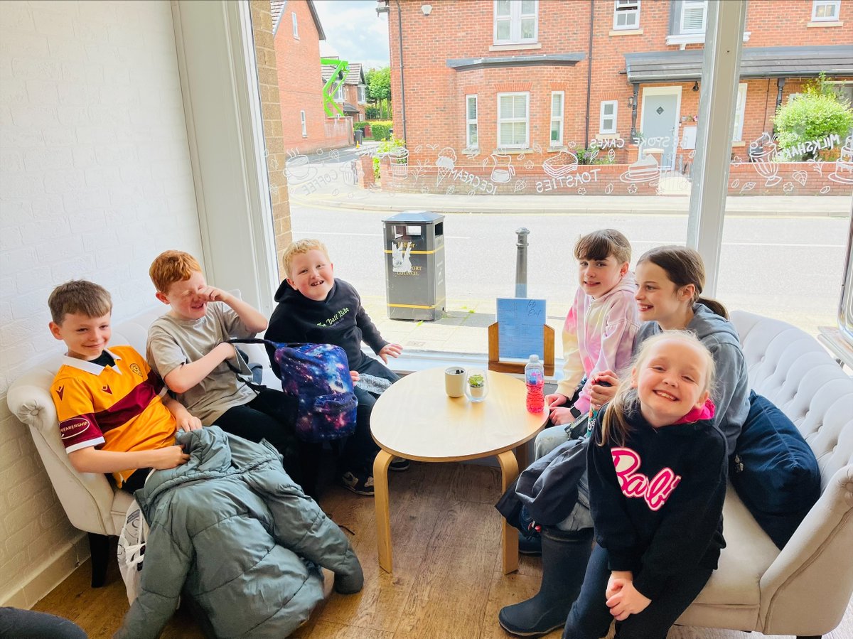 SK4YC's tweet photo. @EdwardJDavey Good effort on raising Young Carers issues - we crack on here and do our bit, they are a fine breed of folk - https://t.co/TPzWgO4LWU
