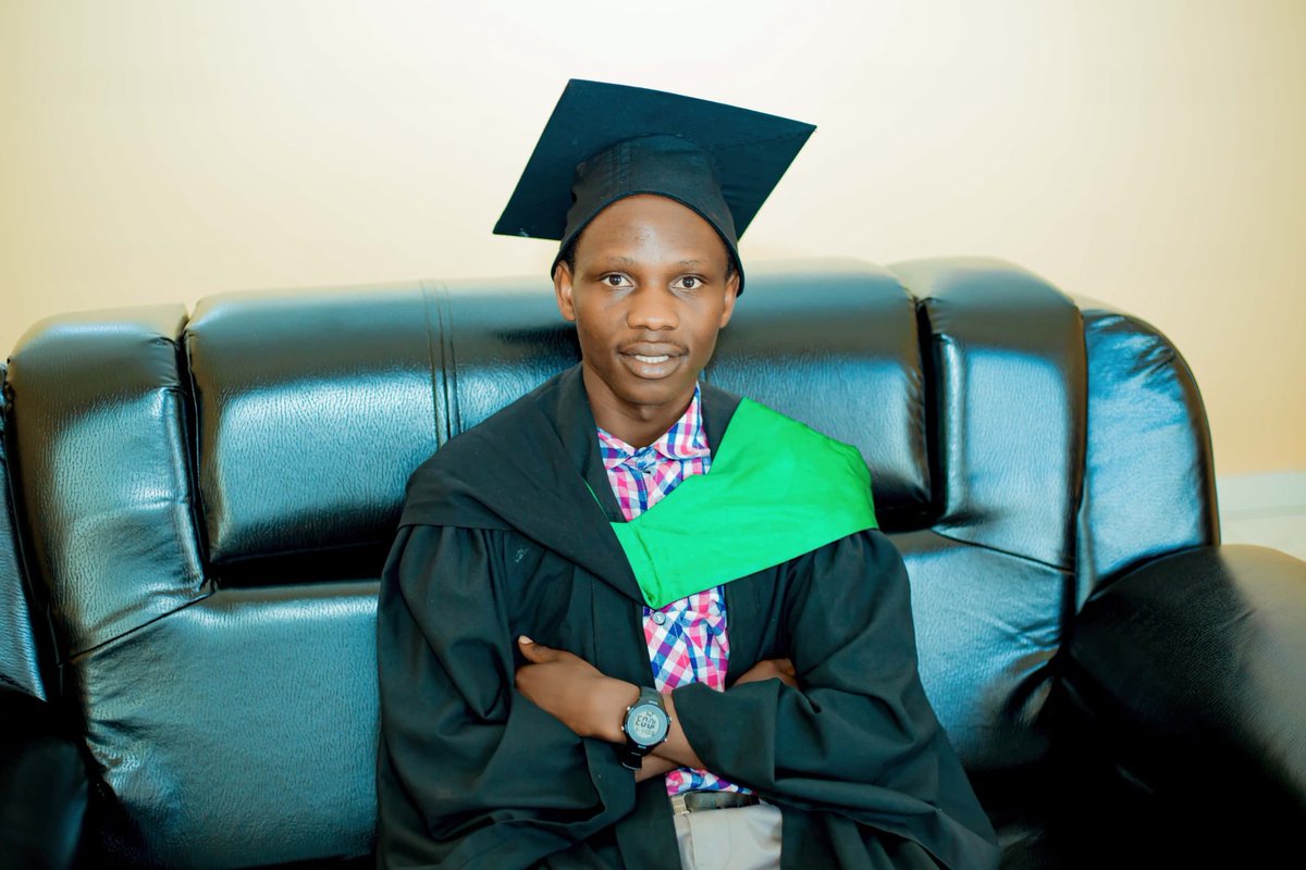 niyijeremie250's tweet photo. @Uni_Rwanda I'm very proud of being your graduand this year! My Graduation was becoming my blessings!! #BigCongratulations @Uni_Rwanda
Our Little sisters and Brothers now I can confirm that they saw that there is no regret to choose you!
#ShineShineInTheWholeWorld University of Rwanda https://t.co/HV6aTV3EAv
