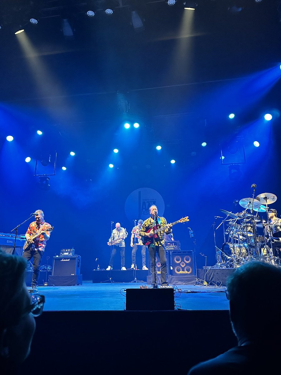 Funky and energetic !!! What a great concert last night <a href="/level42official/">Level 42</a>