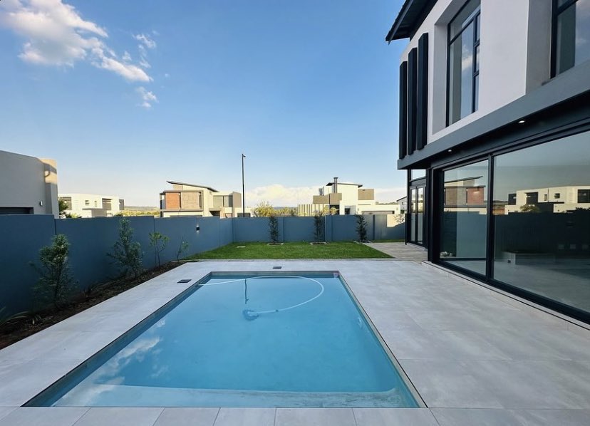 designdeputy's tweet image. 📍: Midstream Ridge Estate
💰: R6 799 000