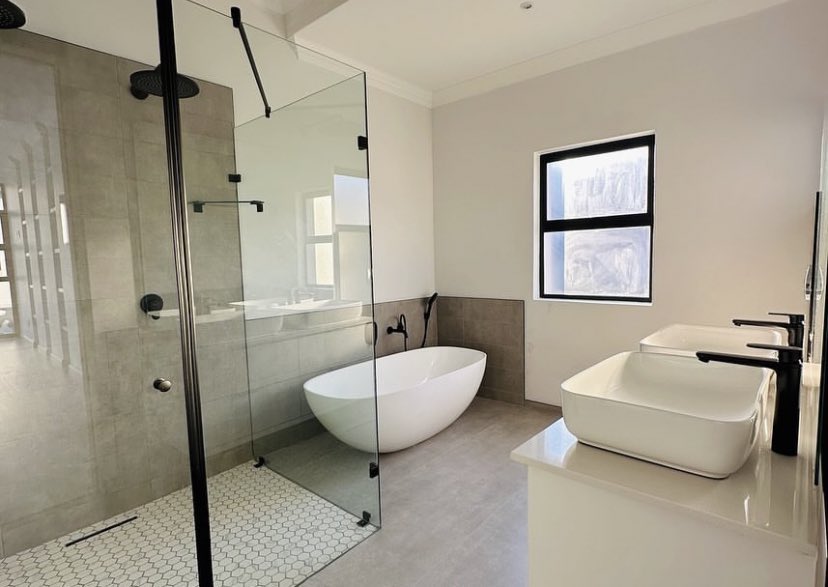 designdeputy's tweet image. 📍: Midstream Ridge Estate
💰: R6 799 000