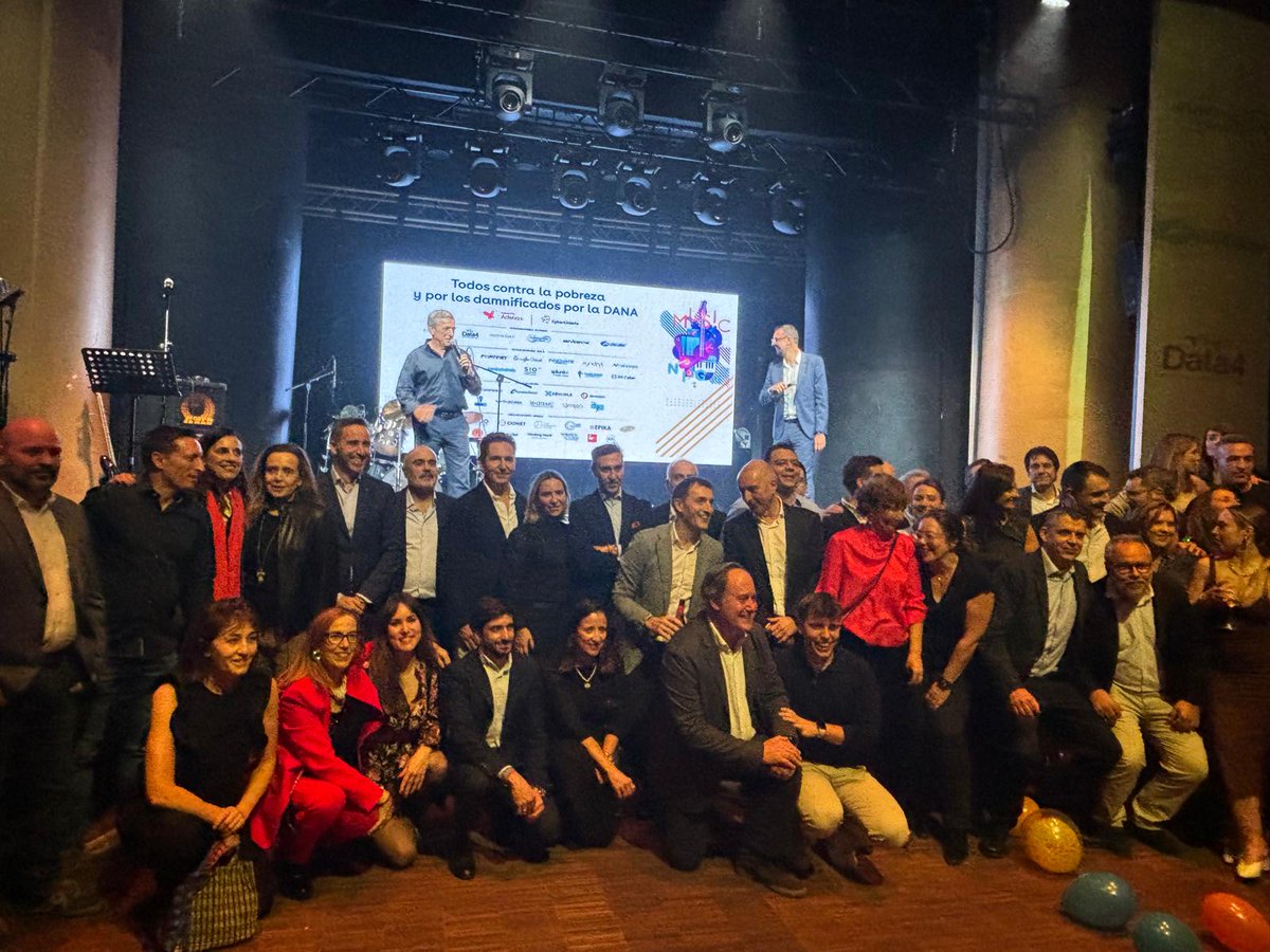 KorBusinessWeb's tweet photo. ✨ Ayer nos sumamos como colaboradores al II Festival Solidario de @FundAdelias  y @CyberLideria , apoyando esta gran causa✨💙

El 50% de los fondos recaudados se destinará a familias afectadas por la DANA, mientras que el otro 50% irá a proyectos en Madrid.

Gracias a todos 🫶 https://t.co/5R90VAA8Yu