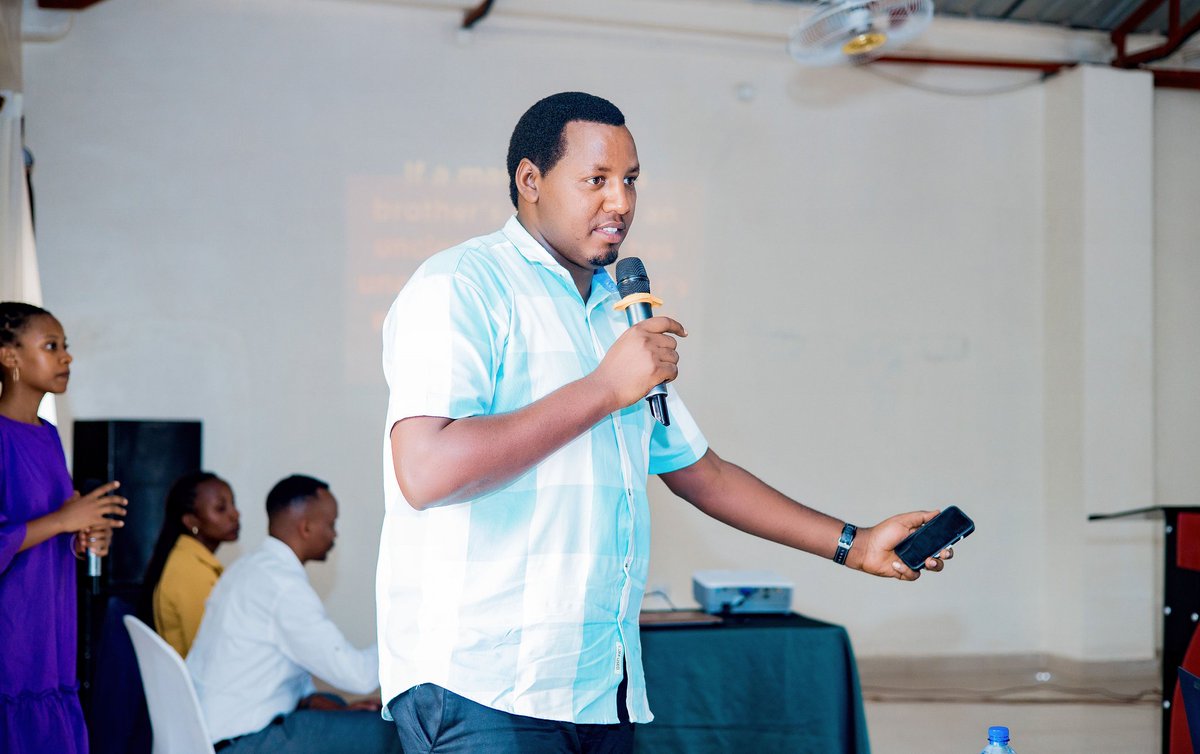 Izampabyoseinno's tweet photo. Character is a foundational priority in leadership because it directly influences trust, respect, and effectiveness. Leaders with strong character consistently demonstrate values, integrity, and ethical decision-making, which inspires confidence and fosters a positive environment https://t.co/9tyViW1BNz