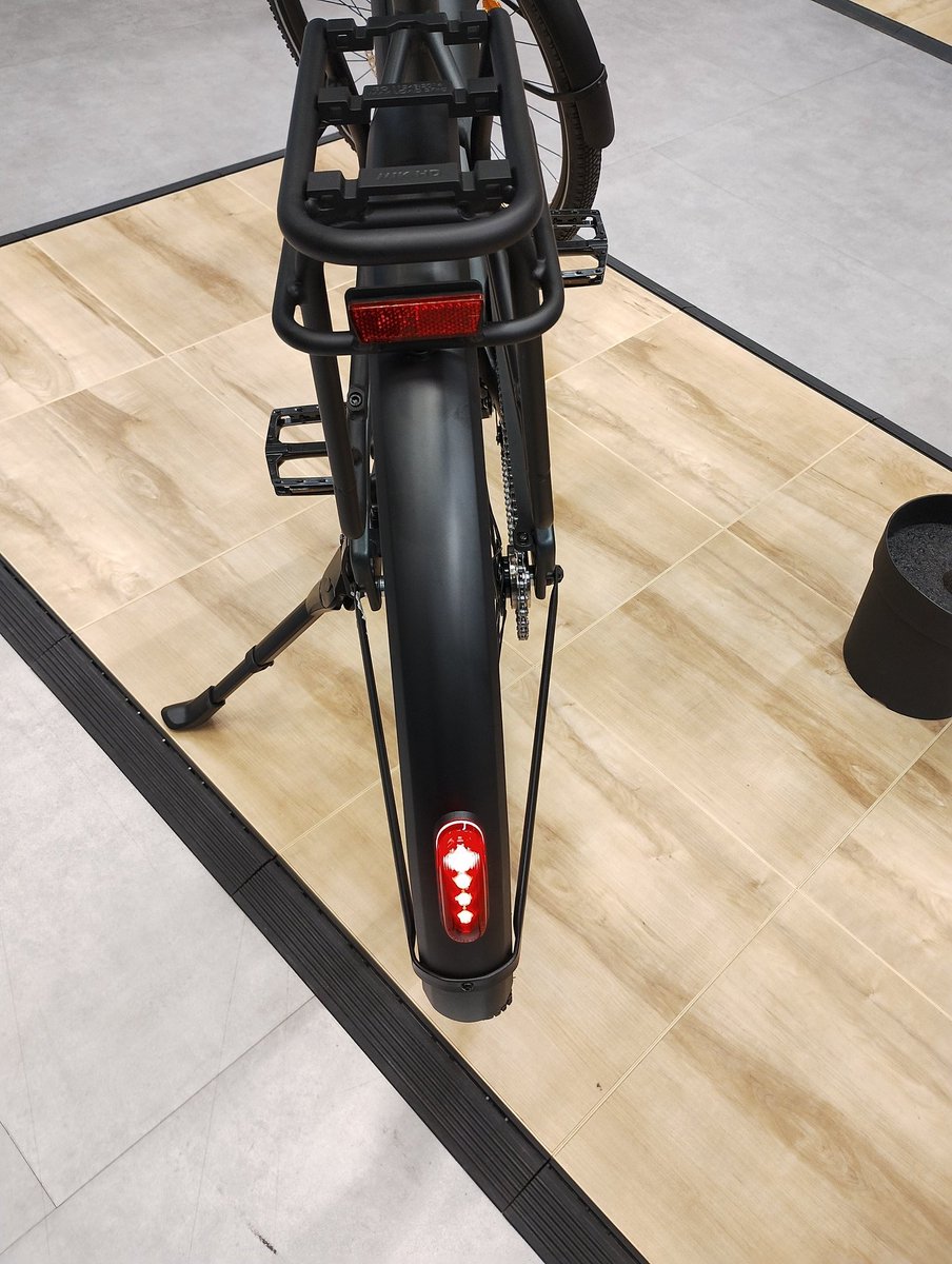 Tom Dussycle tweet media