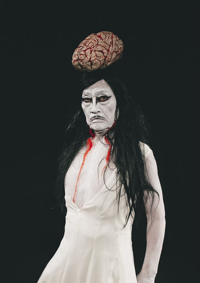 ㊗️🎉本日開幕！㊗️🎉
当日券あります！皆様のご来場お待ち申し上げております！

2024/11/28(木)〜12/1(日)
大駱駝艦・天賦典式
「脳-BRAIN-」

at世田谷パブリックシアター

2024年
11月28日（木）19:30～
11月29日（金）19:30〜
11月30日（土）15:00〜
12月1日（日）15:00～

dairakudakan.com/rakudakan/2024…