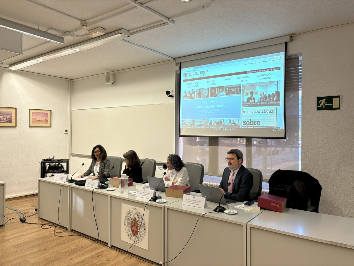 Premio Susana Huerta de D. Penal tweet media