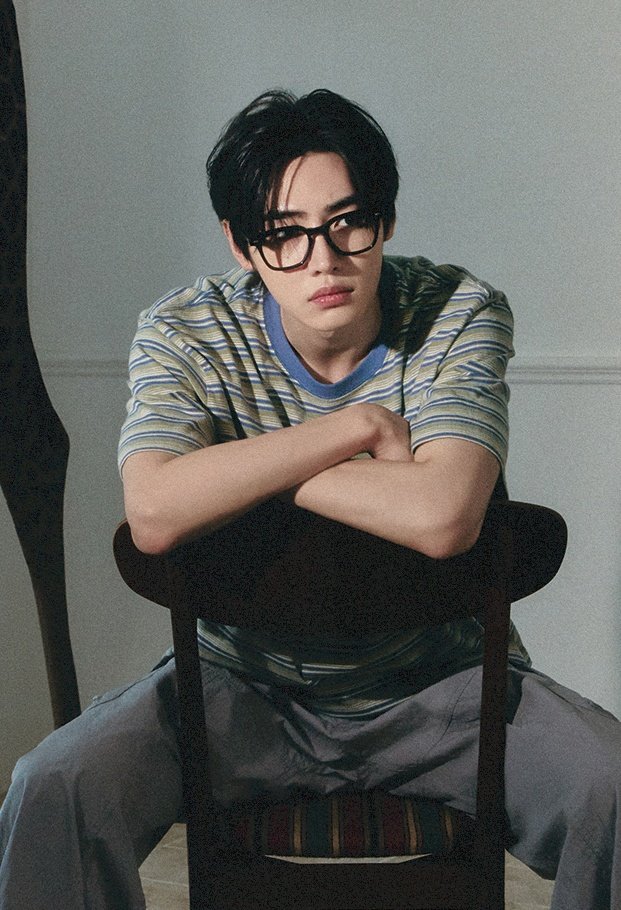 archiveofhoon's tweet image. sunghoon looks so fine ohmygod