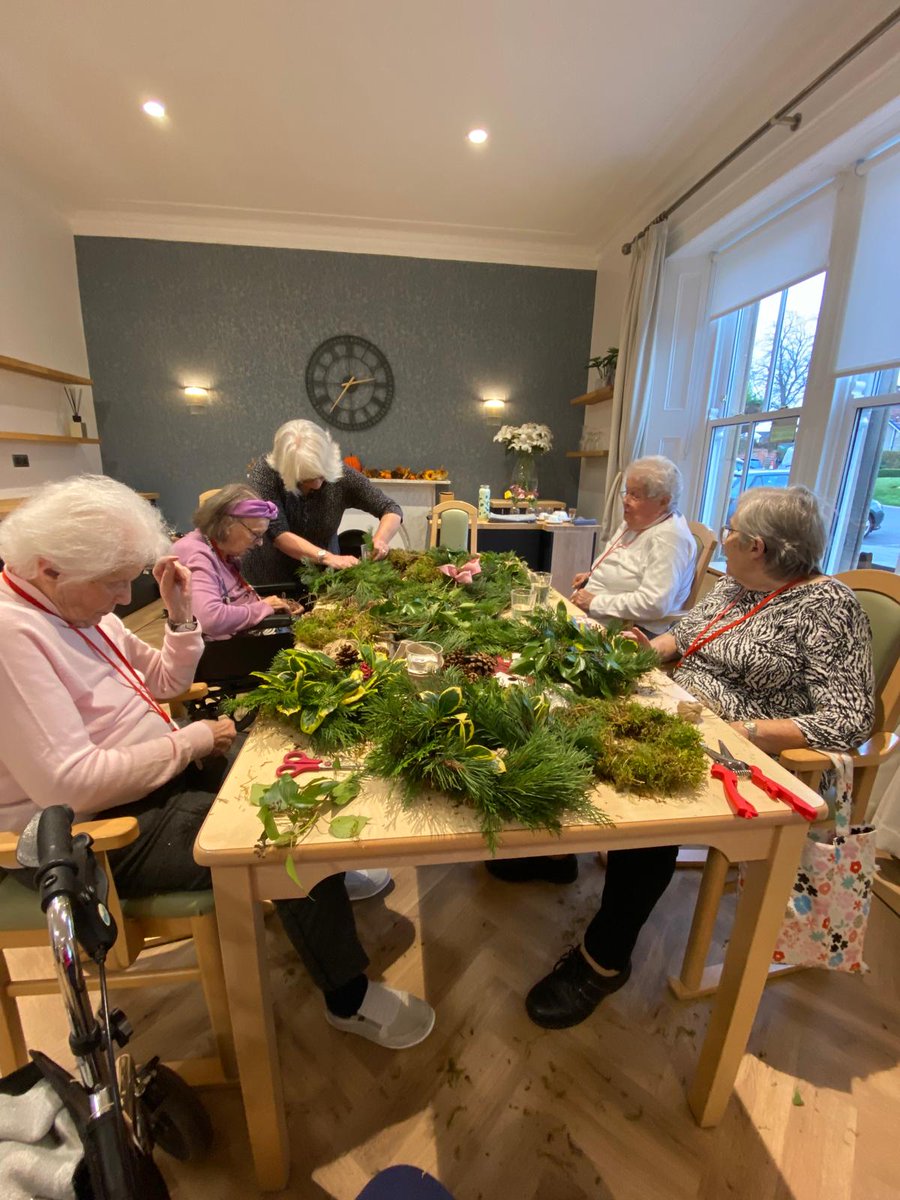 Our residents threw themselves into the festive spirit recently with a special wreath-making workshop. They created stunning   wreaths using natural ingredients including fresh greenery, pinecones, holly leaves and berries and Christmas decorations.