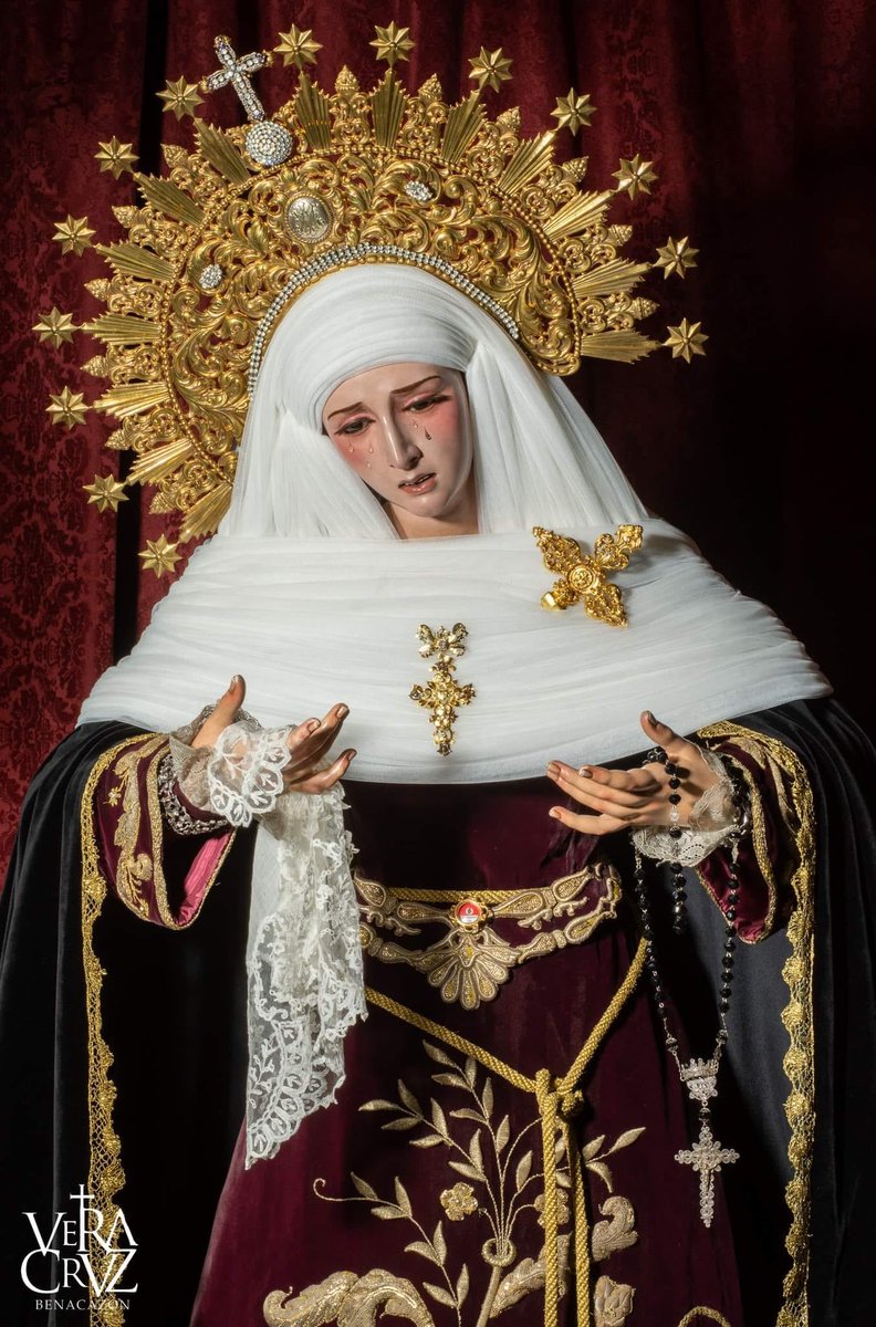 serginugar's tweet photo. Después de ti, me he vuelto a enamorar varias veces; todas de ti... Y de varias mujeres, que resultaron ser tú. Después de ti me volvió la ilusión. La ilusión por ti. Y volví a soñar. Y fue siempre contigo...
#Descontando #JuevesSanto https://t.co/9qtYfIYB5l