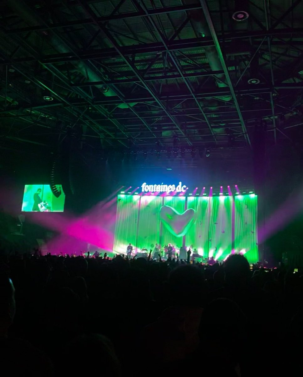 Wicked in cinema 💖💚