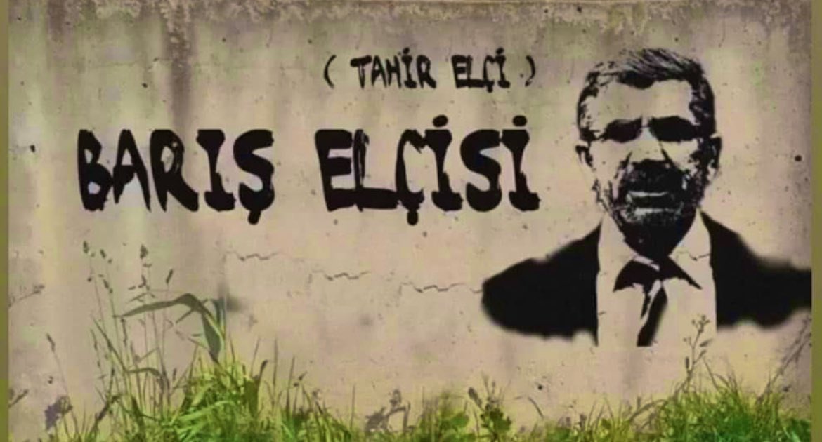 ZeynoCaN2134's tweet photo. Adaletinin gelmediği 9 yıl..

Em Te Ji Bîr Nakin..
#TahirElçisiz9Yıl 
#TahirElçi https://t.co/Hcyejq2wiN