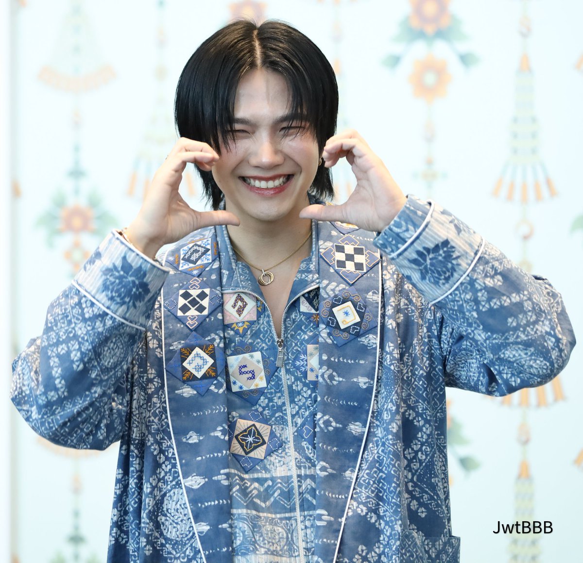 JwtBBB's tweet image. รักนะคับ 💙💙
BUILD TOGETHER WITH ISSUE THAILAND
#SilkFestival2024xBuild
#BuildJakapan
@JakeB4rever
#Beyourluve