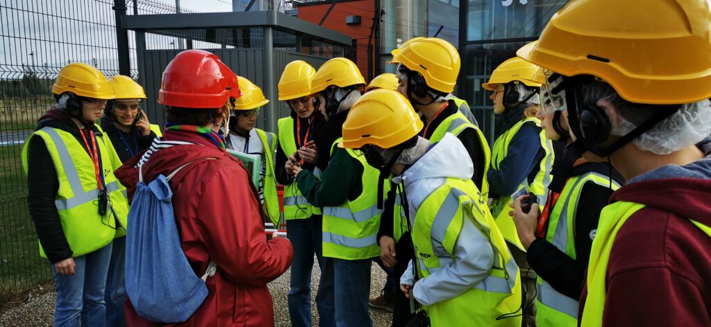 🔧✨360 collégiens de 23 établissements ont découvert la centrale <a href="/EDFBouchain/">EDF Bouchain</a> lors de la Semaine de l’Industrie : enjeux et mix énergétique, visite de la salle de commande et focus métiers. Une immersion unique pour inspirer les talents de demain ! <a href="/EDF_HDF/">EDF Hauts De France</a>  #SemaineIndustrie