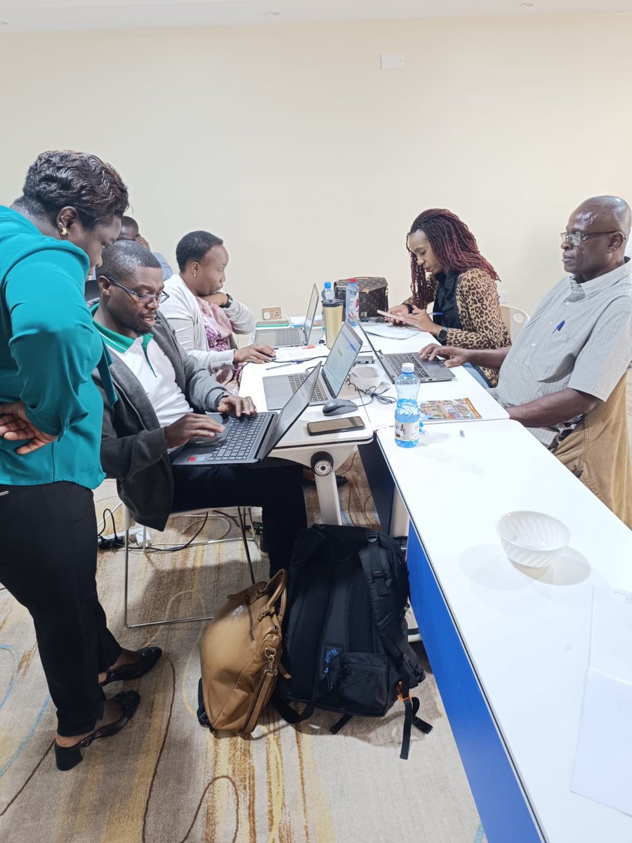 TBChampions_ke's tweet photo. Our TB Champions @erickokioma and @IreneMbacha
are currently at the TB Guidelines Review Workshop. We want to thank @Amref_Kenya for the support. #YesWeCanEndTB https://t.co/CjfQqq1sm8