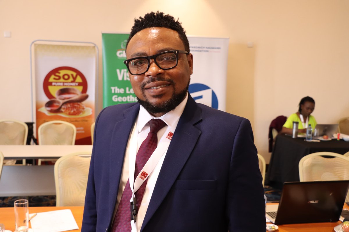 BIOTECHNOLOGY
‘The handbook is an essential tool &amp; guide for reporting on biotechnology generally, and GMOs specifically. It is quite timely, too, as it comes at a time when there is renewed interest in biotechnology in Kenya &amp; Africa.’ Bernard Mwinzi. #KEGAnnualConvention2024