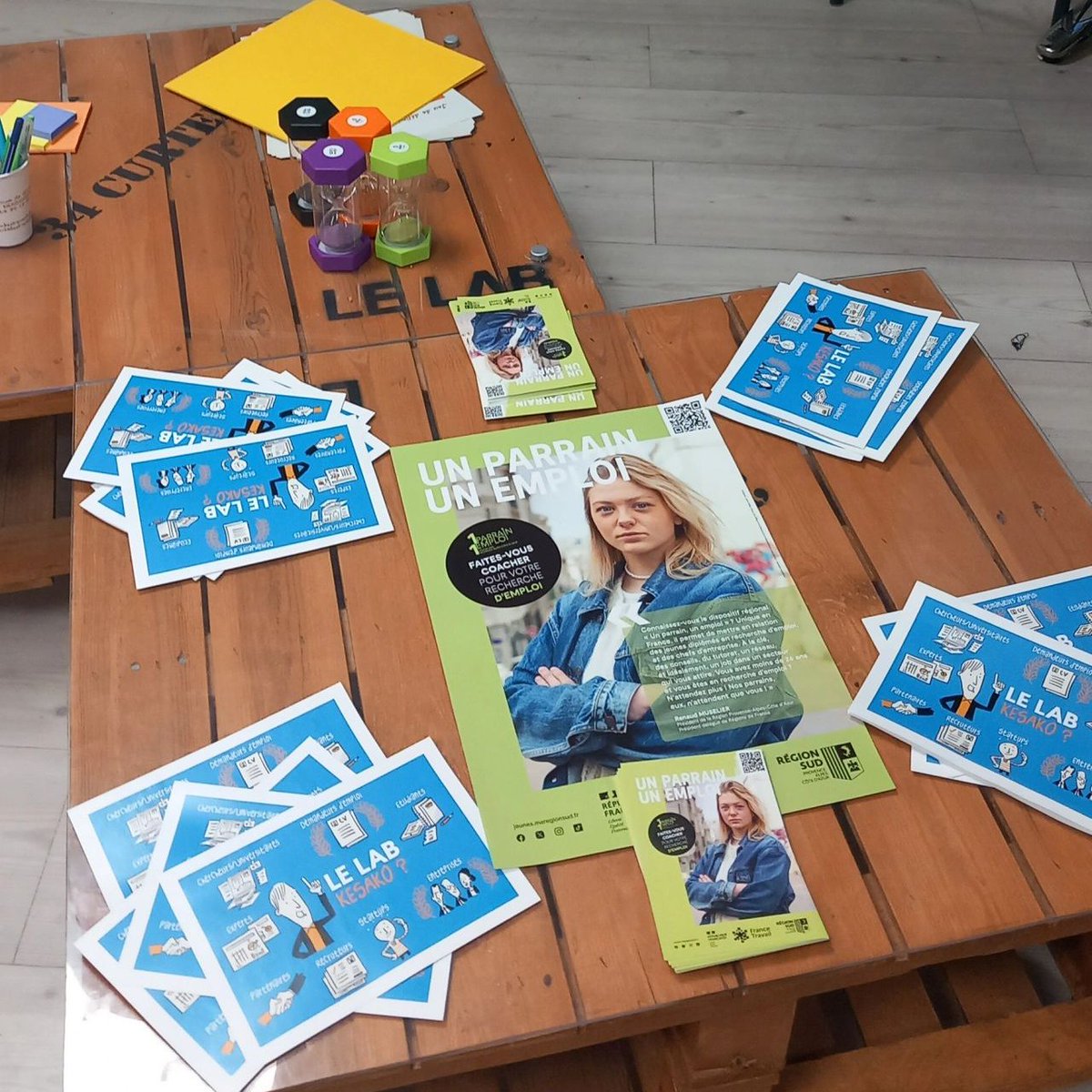 EDF et France Travail s'engagent pour l'insertion des jeunes diplômés : 20 jeunes ont rencontré leurs futurs parrains/marraines cadres chez @edfsud dans le cadre du dispositif #UnparrainUnEmploi financé par <a href="/MaRegionSud/">Région Sud</a> ℹ️
francetravail.org/regions/proven…