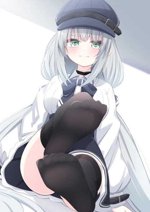#いいニーハイの日銀髪少女のニーハイの足裏…!! 