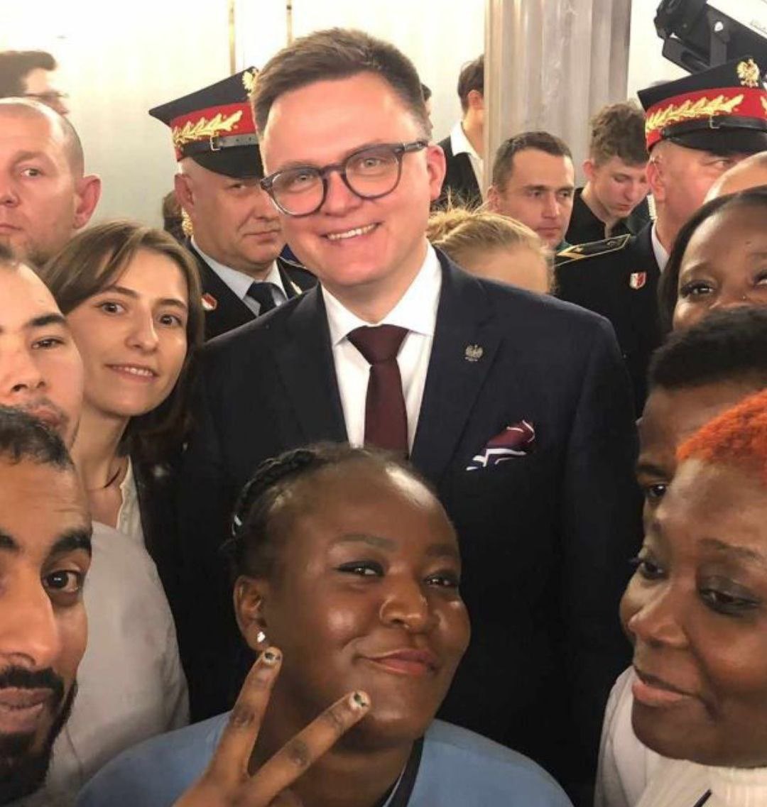 Zionist_Report's tweet photo. @GoldingBF Wrong. The political elite is selling out Poland and repeating the same mistakes as the West. https://t.co/5NGOC13o5D
