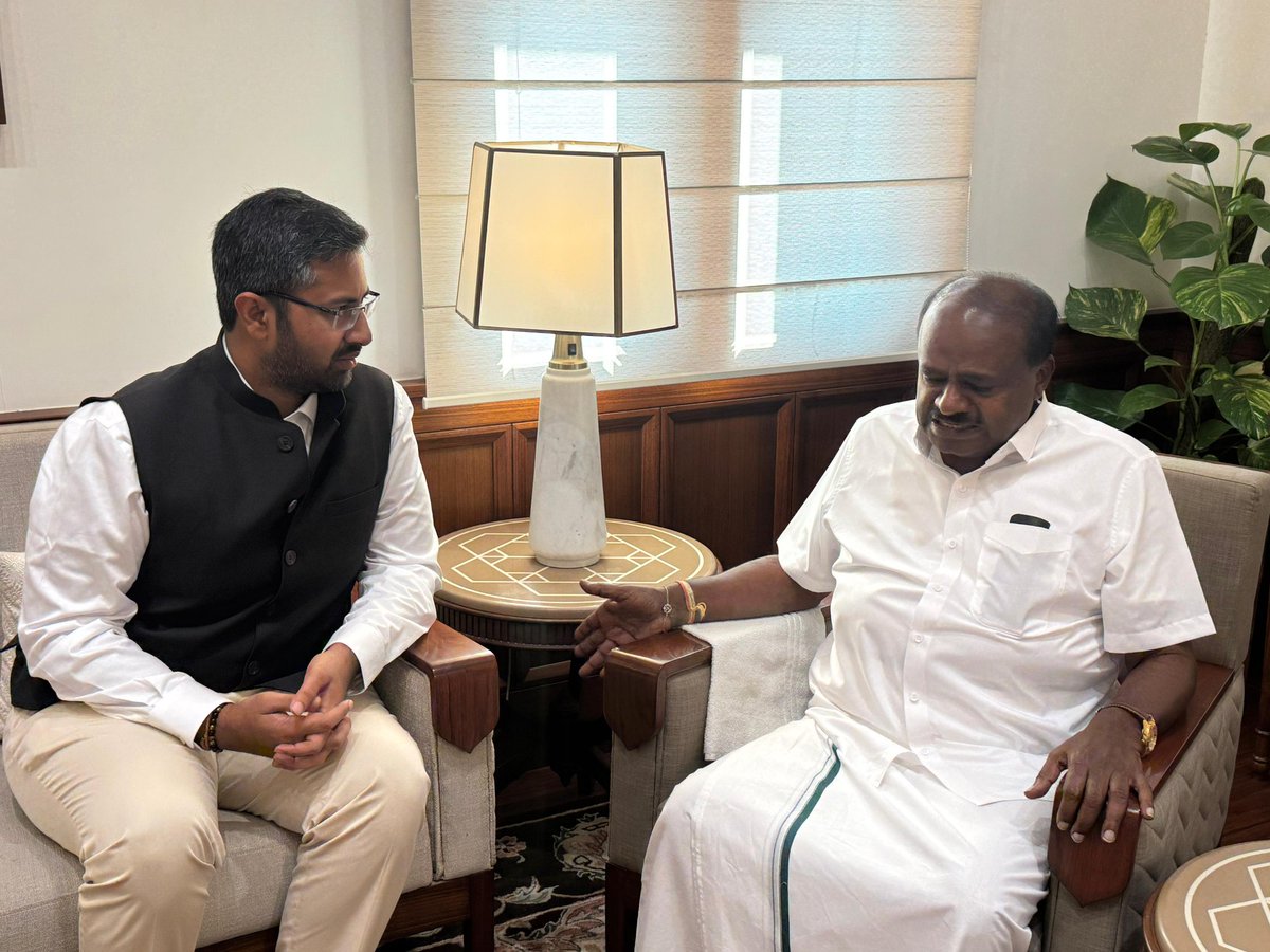 ಹೆಚ್.ಡಿ.ಕುಮಾರಸ್ವಾಮಿ | H.D.Kumaraswamy (@hd_kumaraswamy) on Twitter photo Had a constructive meeting with Vizag MP Shri Mathukumilli Bharat <a href="/sribharatm/">Bharat Mathukumilli</a> avaru in my office at the Parliament. Discussed measures to address the challenges faced by RINL steel plant and ensure the welfare of its dedicated workers. Committed to supporting growth and resolving Had a constructive meeting with Vizag MP Shri Mathukumilli Bharat <a href="/sribharatm/">Bharat Mathukumilli</a> avaru in my office at the Parliament. Discussed measures to address the challenges faced by RINL steel plant and ensure the welfare of its dedicated workers. Committed to supporting growth and resolving