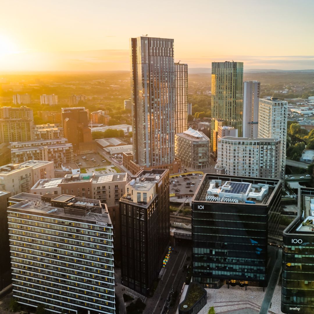 Colliers Yard (@colliersyard) on Twitter photo Bankside at <a href="/ColliersYard/">Colliers Yard</a> is swiftly taking shape, adding a striking new dimension to the Manchester skyline.
#Renaker #TransformingSkylines #Manchester #FirstTimeBuyers Bankside at <a href="/ColliersYard/">Colliers Yard</a> is swiftly taking shape, adding a striking new dimension to the Manchester skyline.
#Renaker #TransformingSkylines #Manchester #FirstTimeBuyers