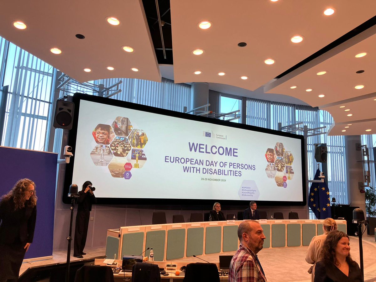 EDbU_org's tweet photo. 📢 Proud to represent the EDbU and the deafblind community across Europe at the European Day of Persons with Disabilities 2024 in Brussels!
🏛️ At the heart of the EU, advocating for accessibility and inclusion.
#EUDisability #EDPD2024 https://t.co/DKGizJkTrm