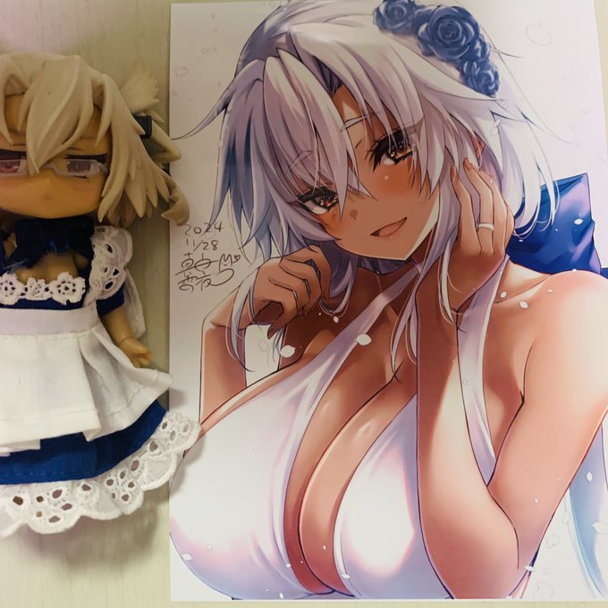 毎年恒例の武蔵しゃんお誕生日ネットプリント、どうにか11月中に用意できました…!
ファミマ、ローソンでプリント可能ですのでお買い物ついでにお迎えしてあげてください!٩( 'ω' )و

番号 5AJTRWM8XA 