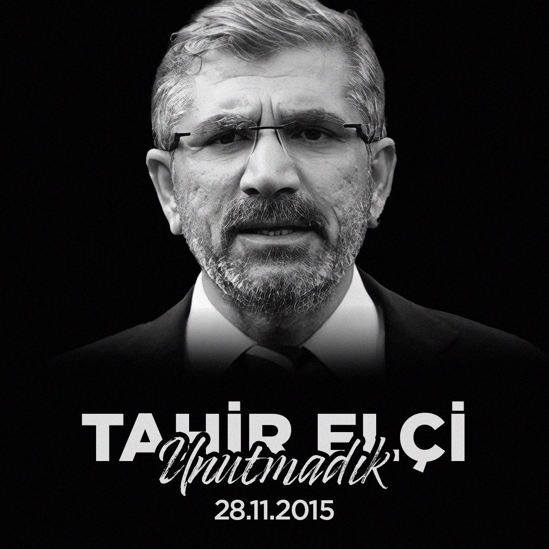 Katledilişinin 9. yılında insan hakları savunucusu ve Diyarbakır Barosu Başkanı Av. Tahir Elçi'yi saygı ve özlemle anıyoruz. ♾️
#TahirElçi