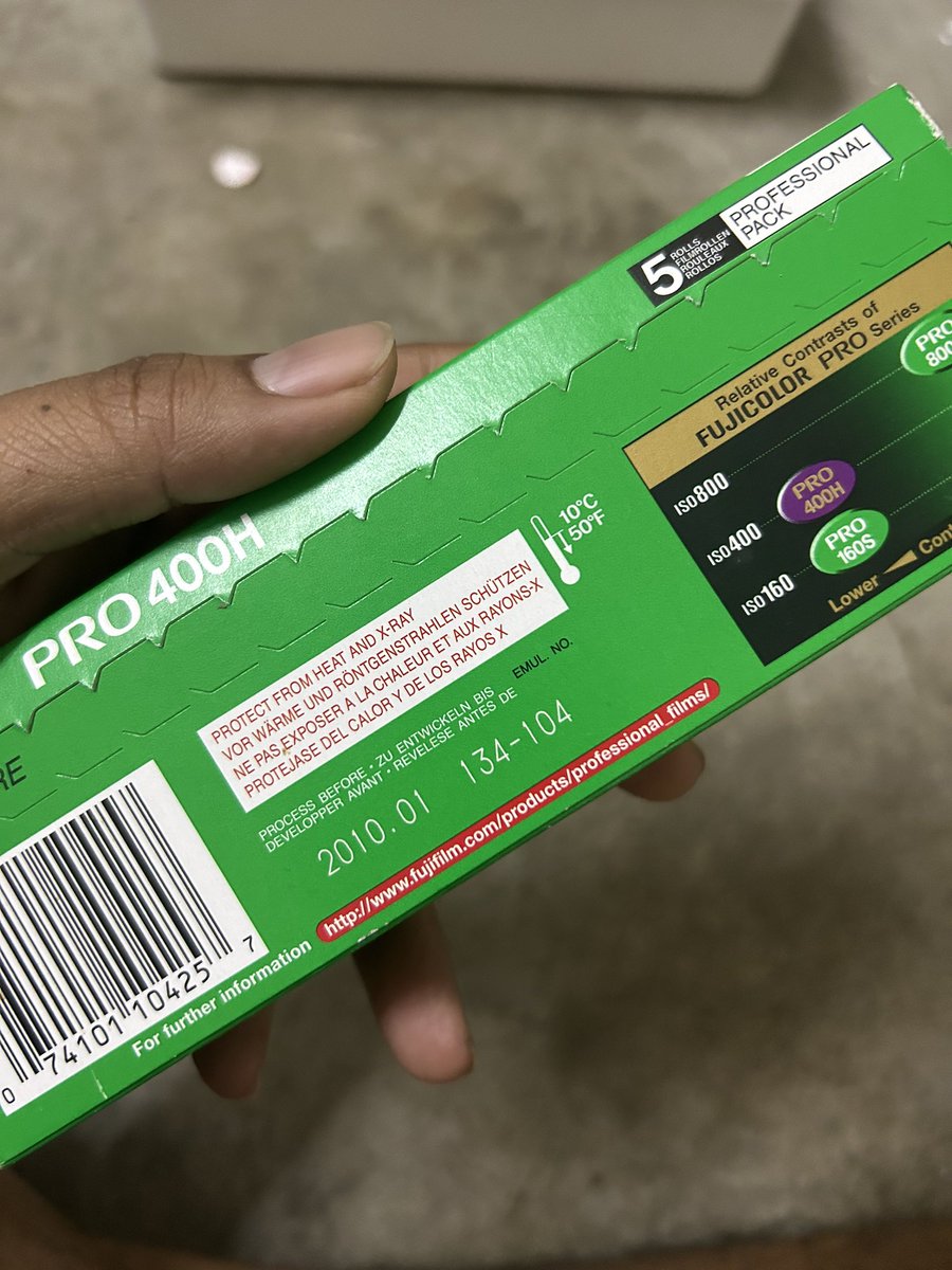 35 mm Film camera untuk dilepaskan