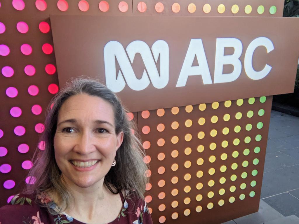 Kerry Fanson (@fansonkerry) on Twitter photo It was fantastic to chat with David Astle on ABC radio about the value of wildlife endocrinology and our partnership with <a href="/ZoosVictoria/">Zoos Victoria</a>!! 🐘🐀🐨
#WildEndo #Hormones #Conservation
<a href="/SABE_latrobe/">La Trobe Agriculture, Biomedicine & Environment</a> <a href="/LTUresearchers/">La Trobe Researchers</a> It was fantastic to chat with David Astle on ABC radio about the value of wildlife endocrinology and our partnership with <a href="/ZoosVictoria/">Zoos Victoria</a>!! 🐘🐀🐨
#WildEndo #Hormones #Conservation
<a href="/SABE_latrobe/">La Trobe Agriculture, Biomedicine & Environment</a> <a href="/LTUresearchers/">La Trobe Researchers</a>