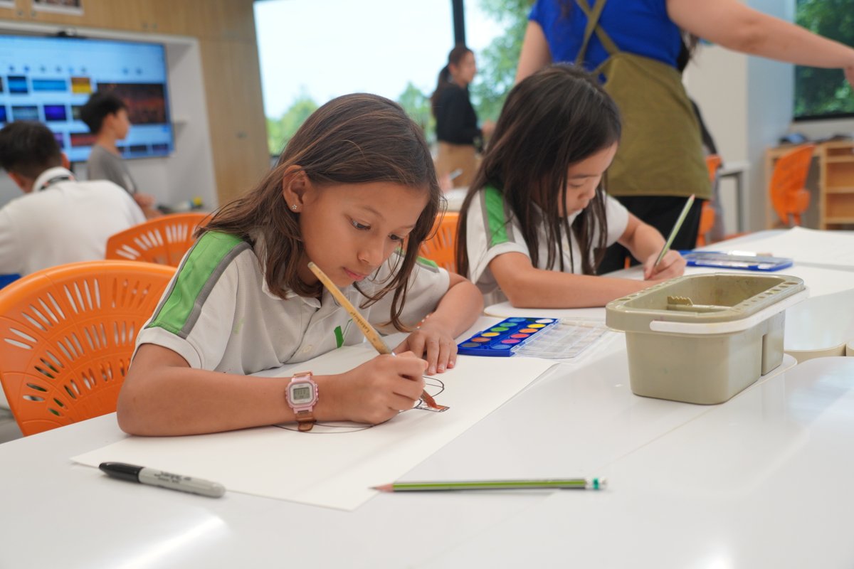 Thanksgiving is a celebration cherished by many families across the US&amp;around the world on this day. At VERSO, we're feeling grateful for our creative community and the amazing artwork our learners have shared. Check out these stunning Yayoi Kusama-inspired pumpkin drawings!