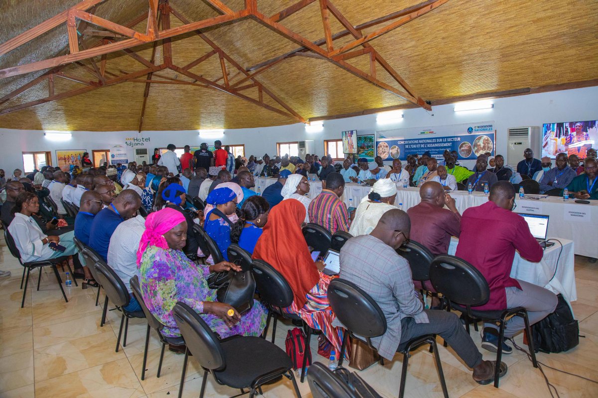Pôle Eau Dakar tweet media