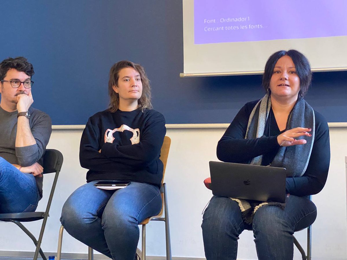 NeusCatala_fun's tweet photo. 🗣️ Aquest matí amb @DrCluaLosada, @gautier_sabria i @angelferrero caracteritzem l'extrema dreta del segle XXI a través dels casos d'Espanya, Alemanya i França.

🤝 Un plaer compartir experiència amb @moviments_ i el @pubpolcenter. https://t.co/zpXAmtPzOI