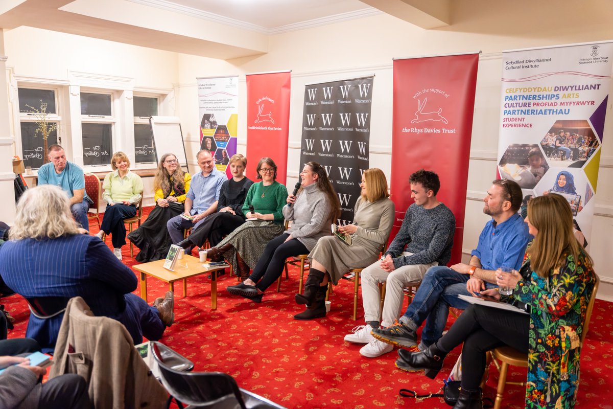 Culture_SwanUni's tweet photo. What an incredible evening @swanseastones for the launch of 'A Dictionary of Light' - this years majestic Rhys Davies Short Story Award Anthology from @parthianbooks! Thank you to all of the authors, our judge, @Rebecca_Writer, and all who attended. More photos to follow! https://t.co/yp6ny7iu8x