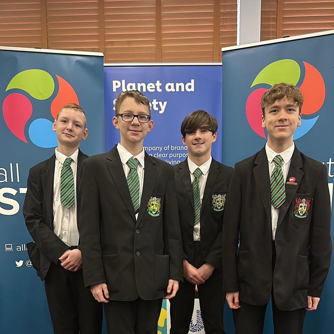 allaboutfutures's tweet photo. Unilever Bright Future Inspire - STEM Showcase!
Welcome teams 🙌
We hope you have a brilliant day acquiring new skills & knowledge from @UnileverUKI, building your #sciencecapital & planning your projects!
@MosslandsSchool @High_Neston @NorthLivAcademy @TeamPrenton
@UnileverUKI @AllAboutSTEM @AllAboutFutures
#BrightFuture #Sustainability #STEM