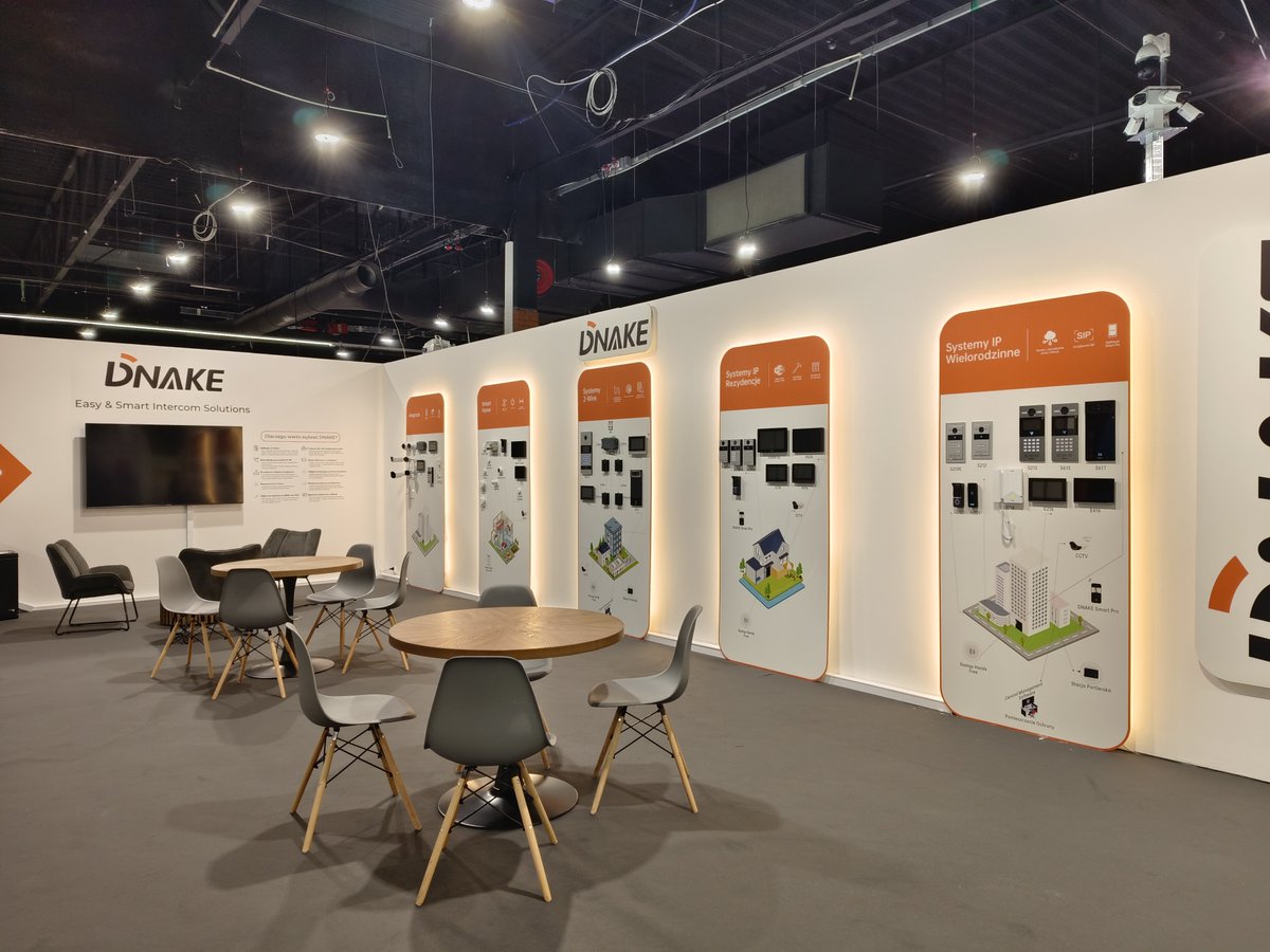 Dnaketechnology's tweet photo. 🔔Day 2 at Warsaw Security Expo! Visit DNAKE at Booth C2.05 for the latest in smart intercom &amp; home automation. Don't miss it! 
📍 Booth C2.05
📅 November 27-29
🌎 Ptak Warsaw Expo, Poland
#DNAKE #sipintercom #homeautomation #smartintercom #security https://t.co/KYNfdJPEEQ