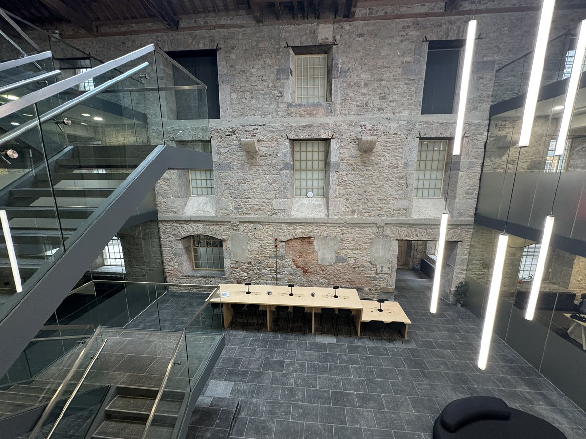 DHSB_MrScott's tweet image. We’re at @hoarelea this morning visiting our @DHSBoys Joseph and Harry who are working on a CAD project to develop a piece of land in #Devonport #DHSBCCW #DHSBWEX #DHSBCAREERS #Careers #Gatsby6