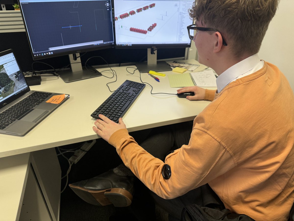 DHSB_MrScott's tweet image. We’re at @hoarelea this morning visiting our @DHSBoys Joseph and Harry who are working on a CAD project to develop a piece of land in #Devonport #DHSBCCW #DHSBWEX #DHSBCAREERS #Careers #Gatsby6