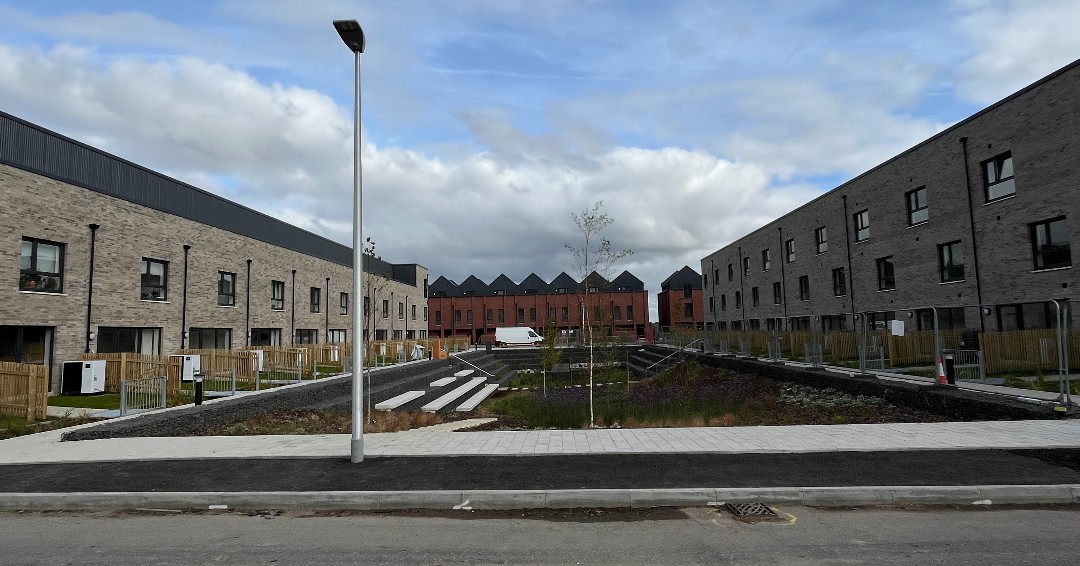 DoigandSmith's tweet photo. Green green grass in the city centre. We love the sunken gardens at MatingsWynd and suspect they will become a core community feature as the development welcomes more tenants.
@CCG_Scotland
@PlanetPosHomes
#HousingGrowthPartnership@
@StallanBrand
@ClydeProperty https://t.co/7x7axci2B7