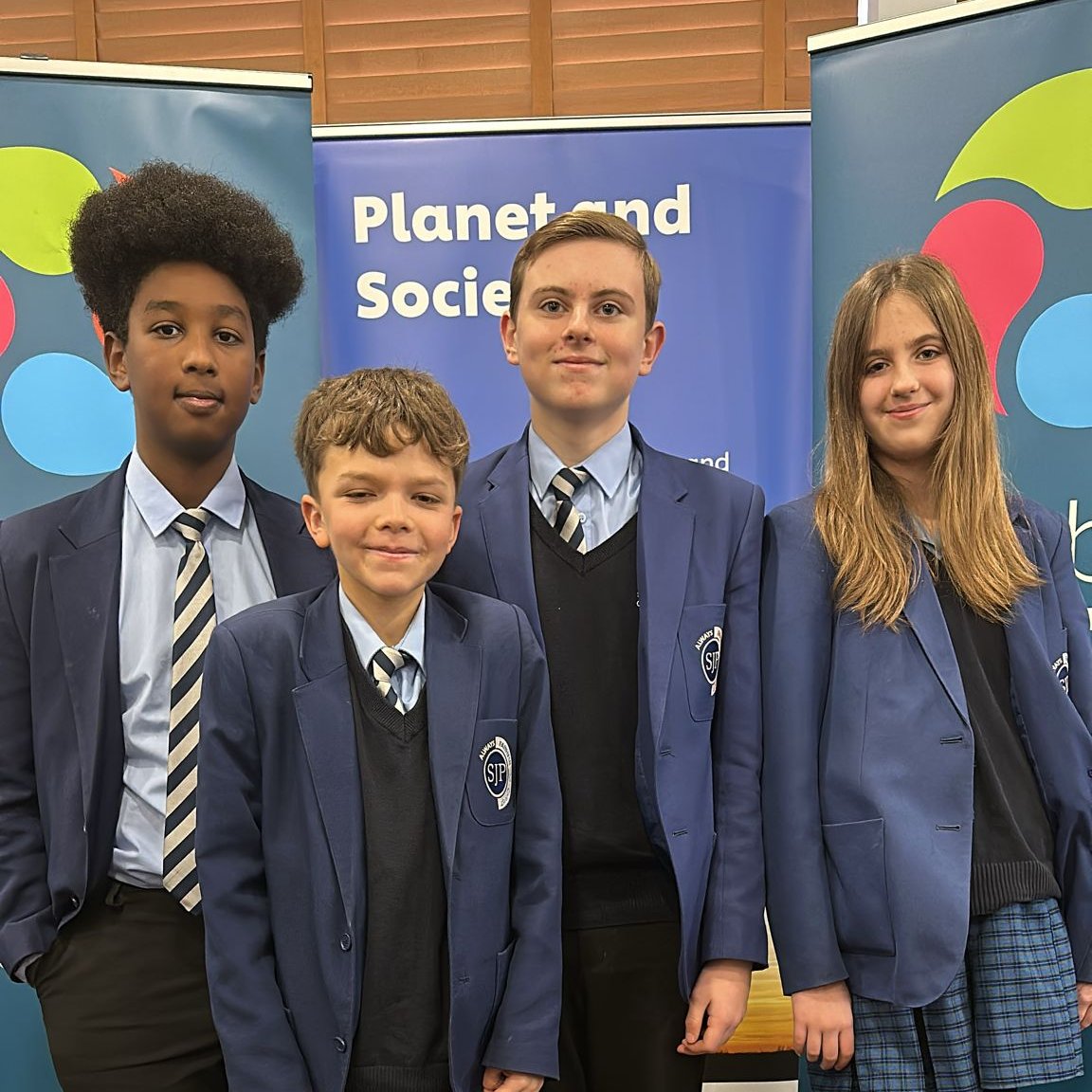 allaboutfutures's tweet photo. Unilever Bright Future Inspire - STEM Showcase!
Welcome teams 🙌
We hope you have a brilliant day acquiring new skills & knowledge from @UnileverUKI, building your #sciencecapital & planning your projects!
@OldershawSchool @SJPHeadteacher @StPetersUK
@UnileverUKI @AllAboutSTEM @AllAboutFutures
#BrightFuture #Sustainability #STEM