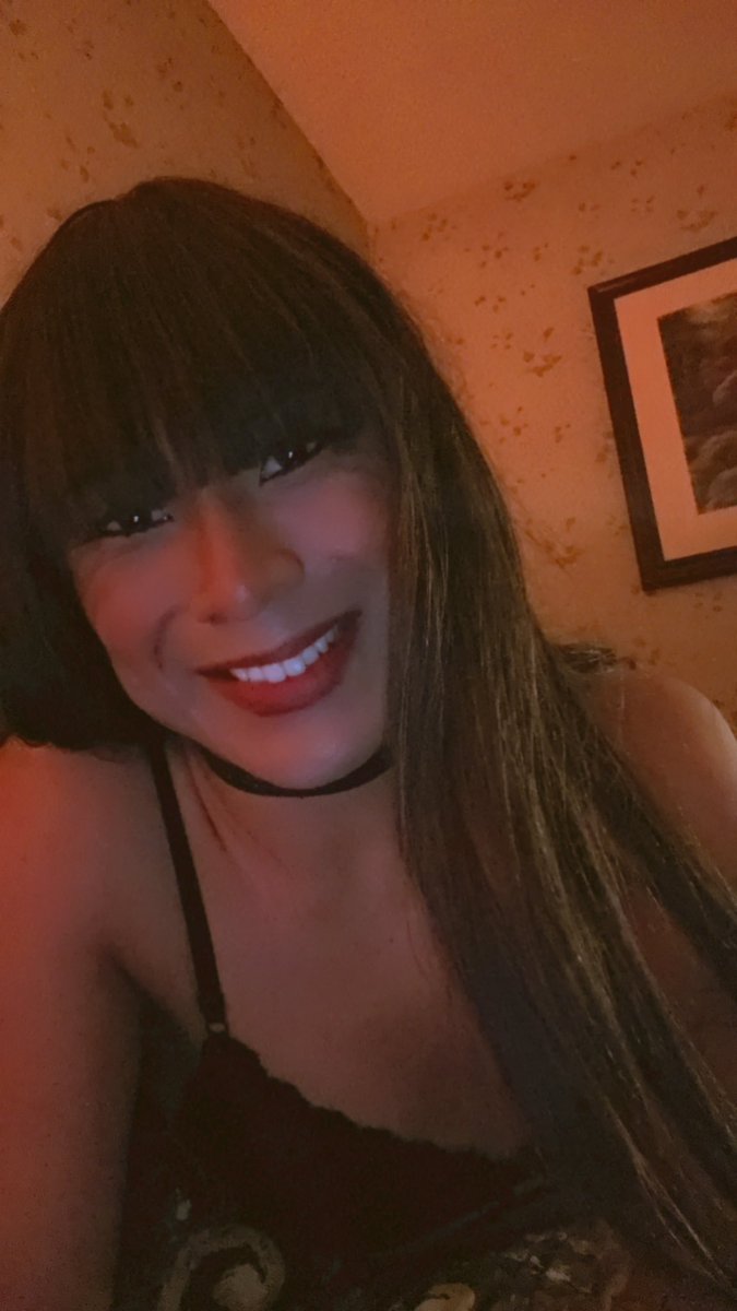 ricafridaxxx's tweet photo. Hi luvs https://t.co/KqCbvw6mkk